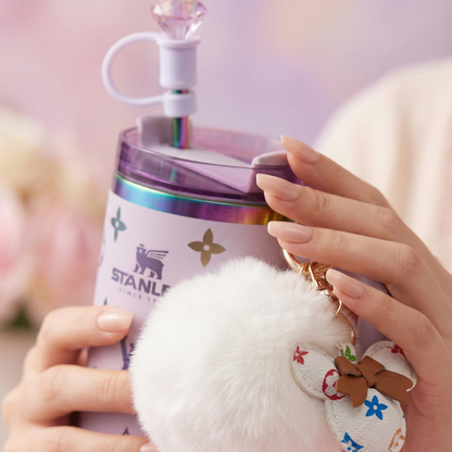 Luxus-Design Tumbler + Premium Schlüsselanhänger + Schmuck-Aufsatz – Flieder