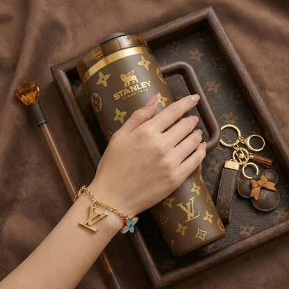 Premium Tumbler & Zubehör Geschenkset – 5-teilig