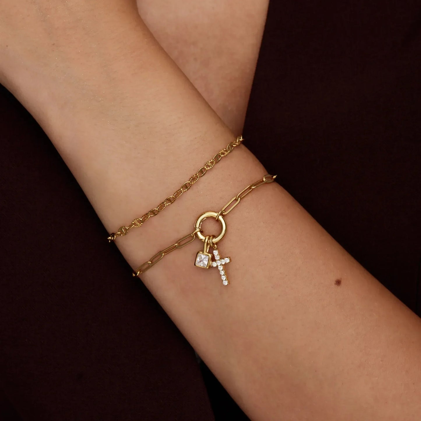 Büroklammer-Kreuz-Charm-Armband
