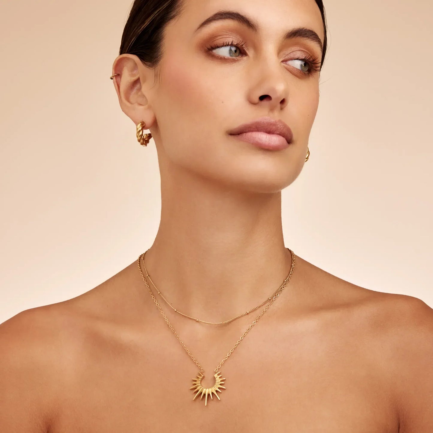 Helia Sunburst Kette
