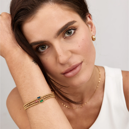 Goldenes Perlenarmband mit Geburtsstein